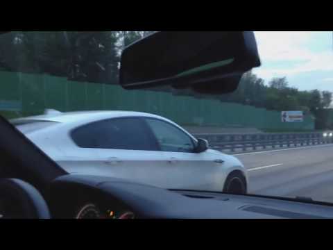 BMW X6 VS X5 top speed, squeeze, the gas to the floor, on a full