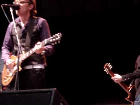 Joe Bonamassa and Ryan McGarvey jam "Further on up the Road" Mile High Blues