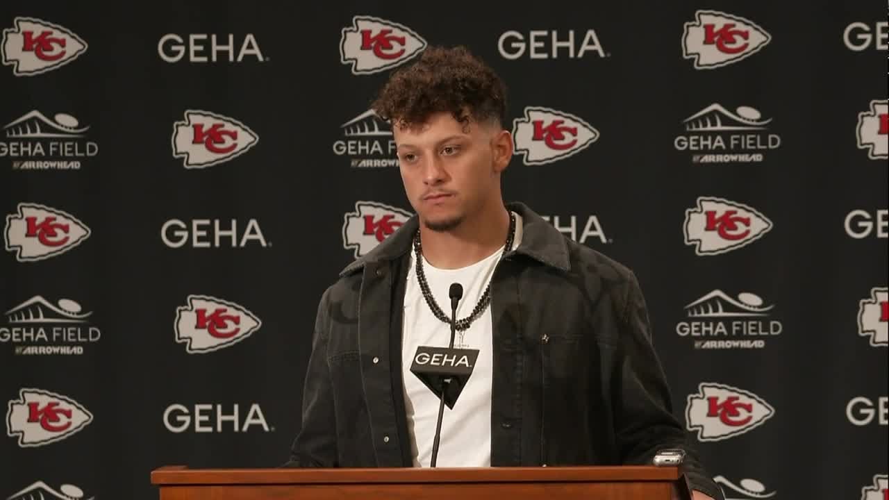 Chiefs-Buccaneers game: Chiefs quarterback Patrick Mahomes discusses win, injury