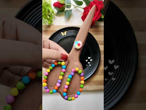 Chocolate and Gems Scissors 🤩 #shorts #spicyfoodcorner #cartoon #shortvideo
