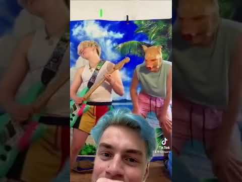 hi i’m vegard and i’m your freestyle dance teacher