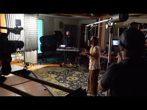 Lauren Daigle - Gratitunes Performance Recap