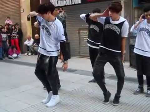 SECRET WEAPON COVER VIXX HYDE