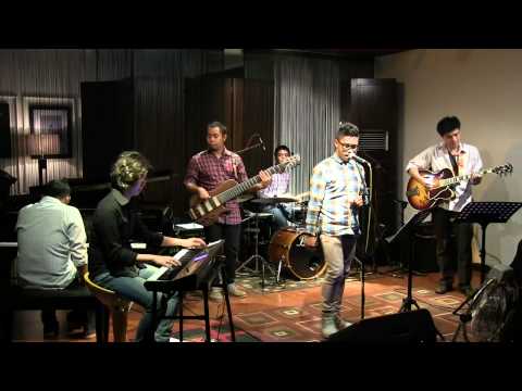 Matthew Sayersz - Sumthin Sumthin @ Mostly Jazz 22/09/12 [HD]