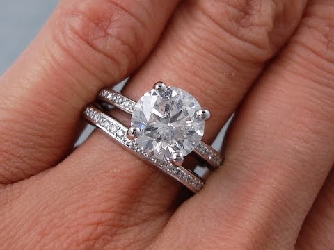 3.18 ctw Round Cut Diamond Engagement Ring and Wedding Ring Set D SI2 - BigDiamondsUSA
