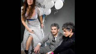 Blonde Redhead - Pier Paolo