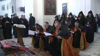Մայր տաճարի վերաօծումից հետո կայացել է առաջին եպիսկոպոսական ձեռնադրությունն ու օծումը