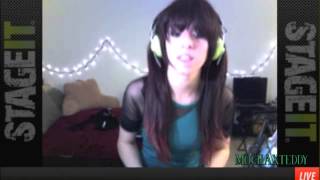 Christina Grimmie Sings Part of Call Me Maybe