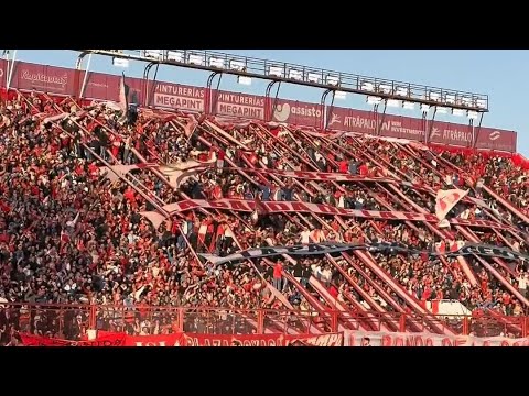 "Porque ser de Argentinos es diferente" Barra: Los Ninjas &bull; Club: Argentinos Juniors