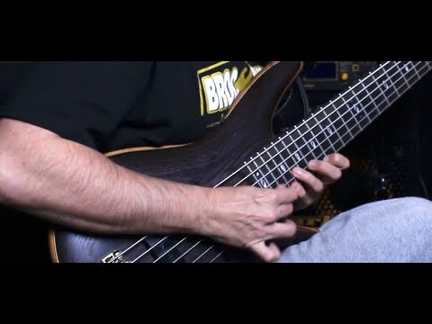 SHORT LICKZ # 3 ! Cool Sweeping arpeggios over F and Bb 79