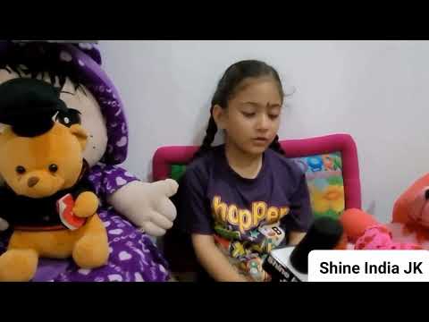 Sasini Veer Pandit reciting bhajans, poems in Hindi, Sanskrit, English, Kashmiri.KIRTI DHAR reports