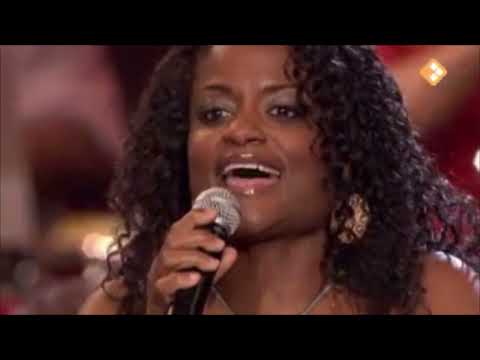 Dorina door Metropole Orkest met Izalina Calister