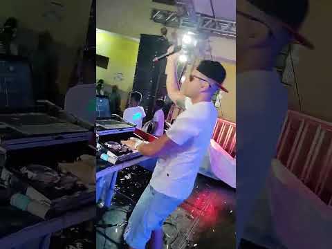 DJ IGO QUARESMA -  SHOW EM MORRO DO PILAR MG