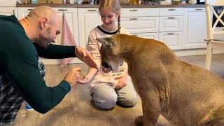 СБЫЛАСЬ МЕЧТА познакомиться с Месси! Техника безопасности для гостей от Саш?