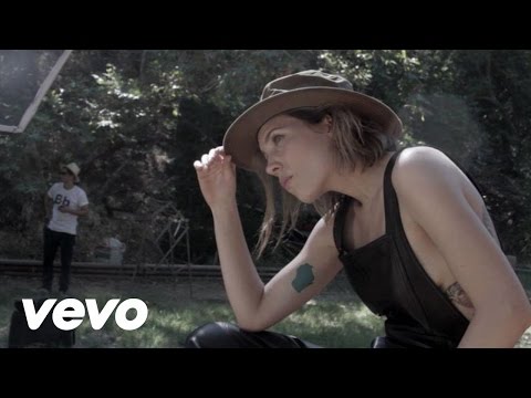 Skylar Grey - Album Photoshoot Behind The Scenes 
