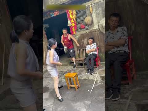 나는 그 바보 여자가 아니야 #장난 #가장웃긴영상 #시골생활 #유머 #농담 #웃긴순간 #서사시 #재미 #웃음 #코메디 #웃긴영상