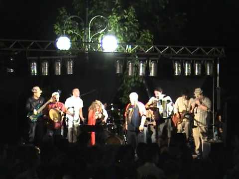 Vincenzo Ciccarelli con E ZEZI (Sentieri Mediterranei 2006) PUMMAROLA BLACK