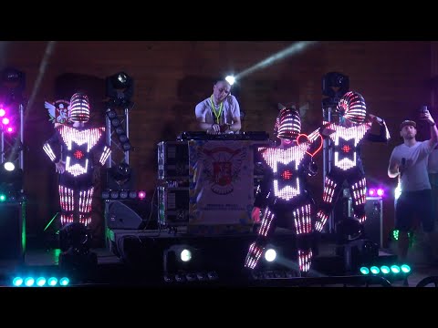 До Дня молоді Dj Light, MC Pasha Platina