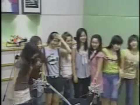 SNSD YulSic 율싴 Royal Moment #19 - Photo Hugz