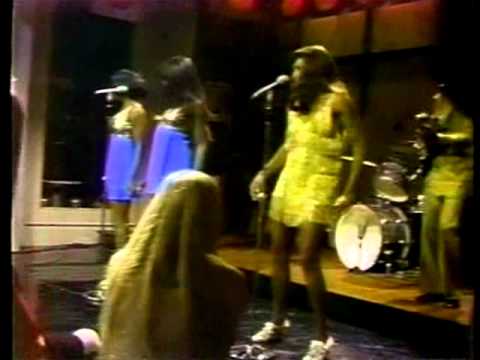 Ike & Tina Turner - Live in '71