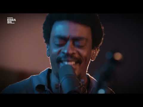 Seu Jorge, Milton Nascimento - Tudo Que Você Podia Ser