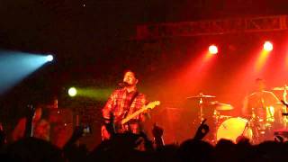 Thrice - &quot;The Weight&quot; (Live in Costa Mesa 3-5-11)