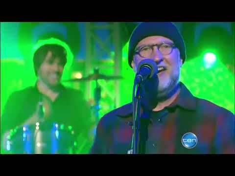 Bob Mould - "Tomorrow Morning  / Kid With Crooked Face (Live)" (02/06/15)