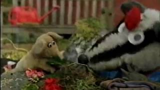 Bodger and Badger - Series 8 Episode 8 - Water Laugh
