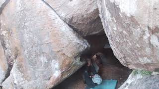 Video thumbnail de La fisura oscura, 6c. Albarracín