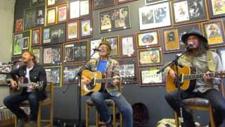 Brett Dennen &#39;Who Am I&#39; Live at Twist &amp; Shout 11/11/13