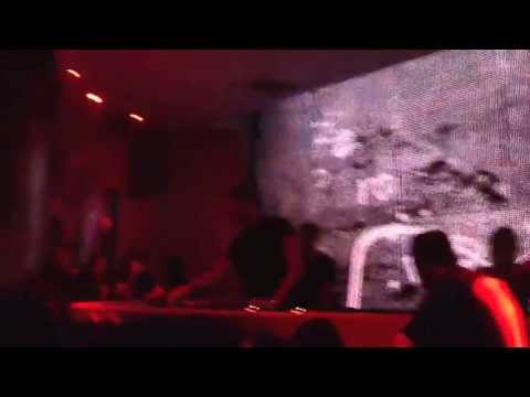 Adam Beyer @ Pacha Bs. As. 09-03-13 "Pig & Dan - Blown On The Corner (Macromism Remix)"