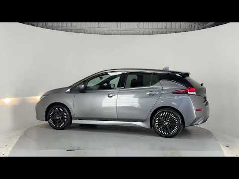 Nissan Leaf N-Connecta 40kWh  ***Surround Parking - Image 2