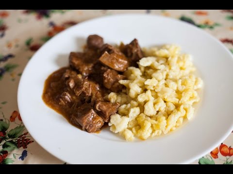 Gulash e spatzle