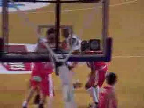 17 05-01-08 Charleroi-BCO - Davis scoort met een gelukje en