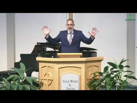 Mark 15:1-32 Behold Our King!