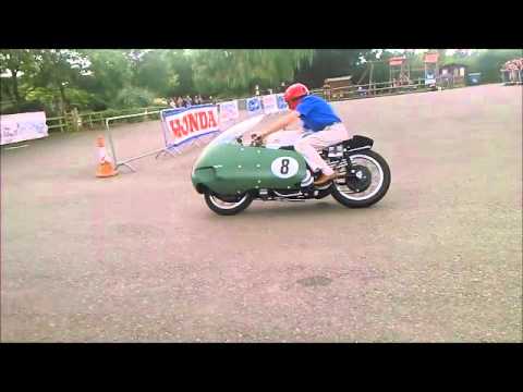 Sammy Miller's Guzzi V8 run Video