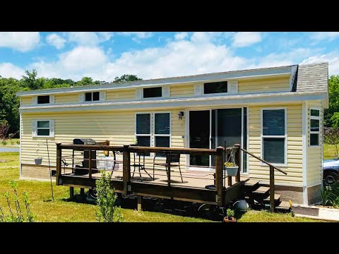 Absolutely Beautiful Sunflower Park Model Tiny Home in NC