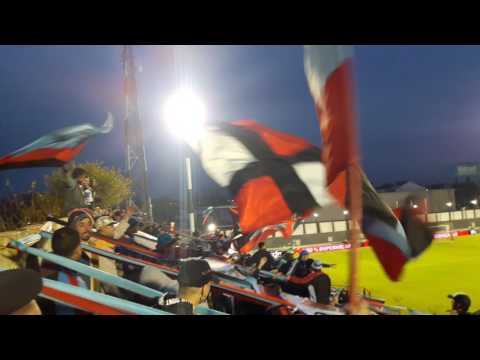 "HInchada de Brown de Adrogue en Caseros vs Sarmiento (Copa Argentina 2017) Video 3" Barra: Los Pibes del Barrio • Club: Brown de Adrogué