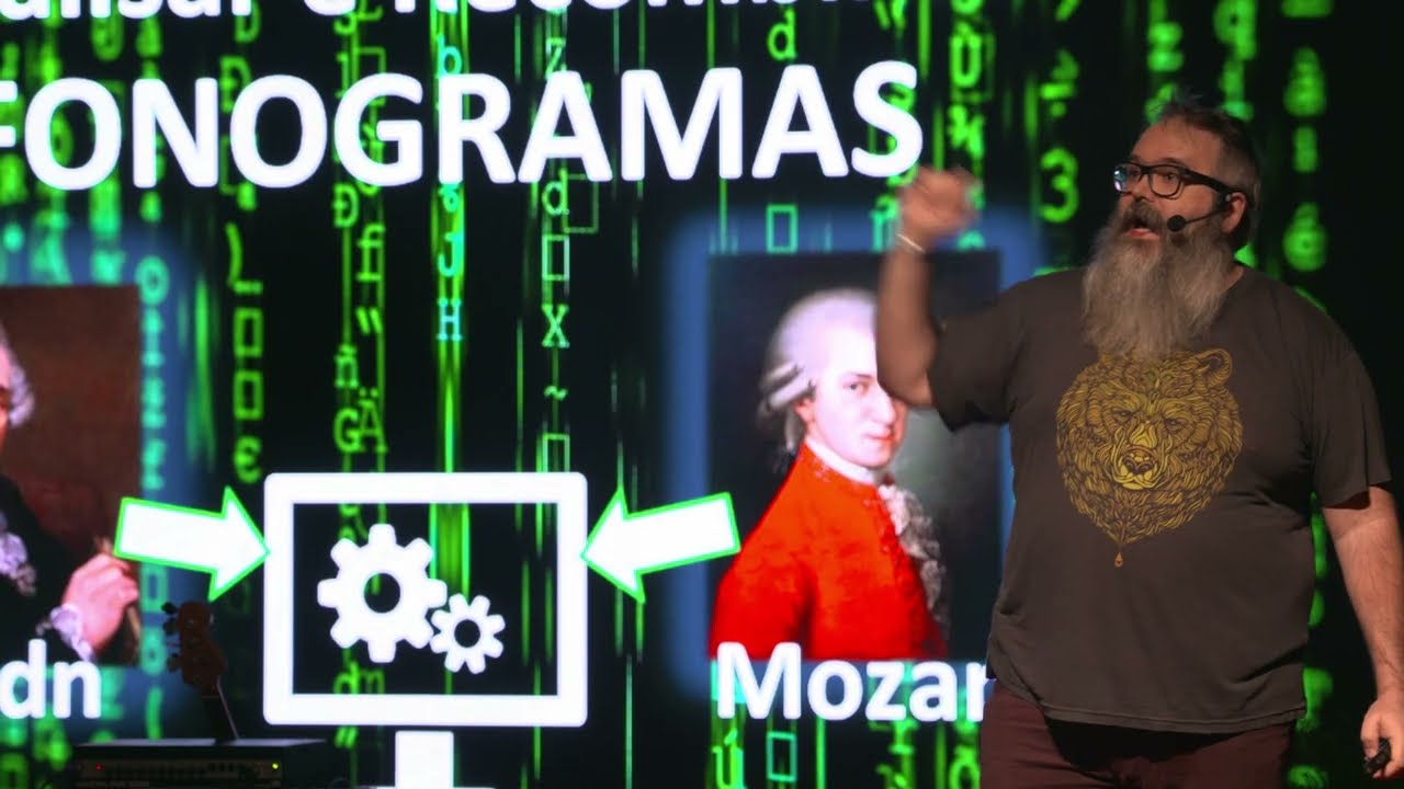 Não faço ideia do que um produtor musical faz | Felipe Vassão | TEDxCampinas