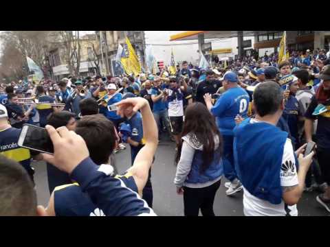 "Di Zeo con la 12 previa afuera de la cancha - Union 1 vs Boca campeon 2" Barra: La 12 • Club: Boca Juniors