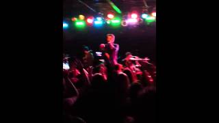 Outasight- Shine Your Light (Live)