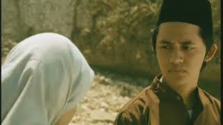 Download lagu PUISI PEREMPUAN BERKALUNG SORBAN mp3