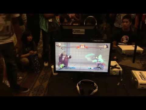 USF4 @ Evo 2014 - Haitani (Rufus) vs FRQ Filipinoman (Rose)