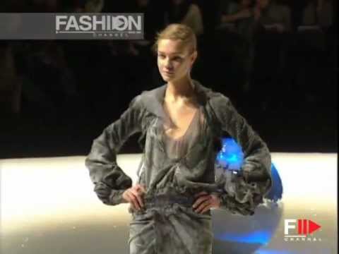 "Emanuel Ungaro" Autumn Winter 2003 2004 Paris 2 of 4 Pret a Porter Woman by FashionChannel
