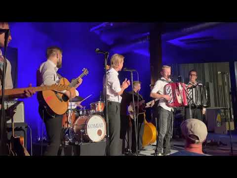 Komiat feat. Simo Silmu