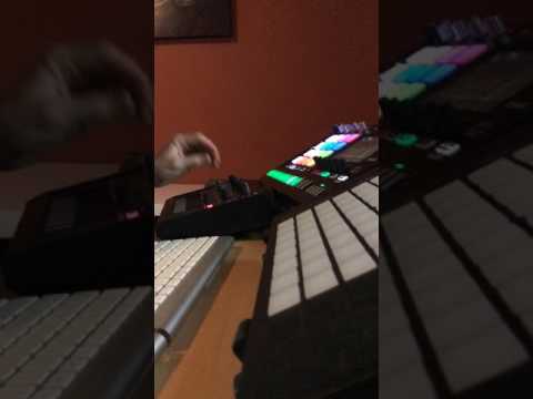 Pioneer Toraiz SP-16 jam/review with AS-1 monophonic Synth