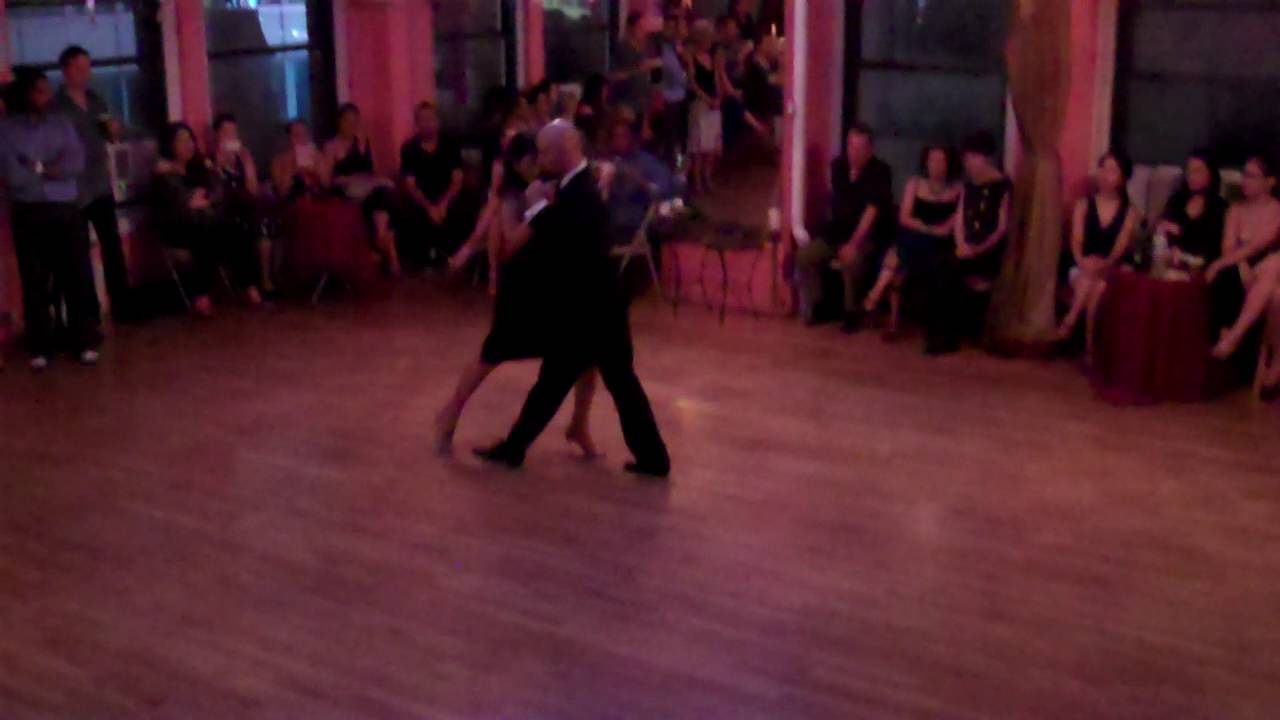 Video thumbnail for Maria Ines Bogado & Orlando Reyes at La Romeria Milonga #1