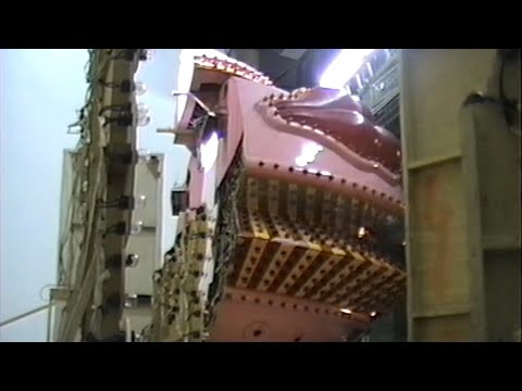 Por detrás da nave - Xou da Xuxa