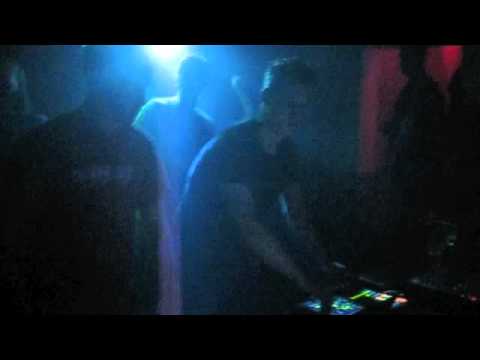 2:LOYKLANG vs NECK (live) @ Dualizers&Reload bday 2012.m4v