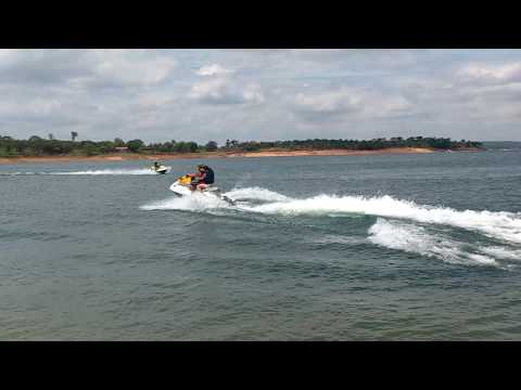 Manobras de Jet Ski, piloto Claudin.. capitólio, mar de Minas, represa de furnas